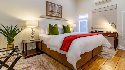 Christie's at 32 On Russell - Gatehouse Room 3